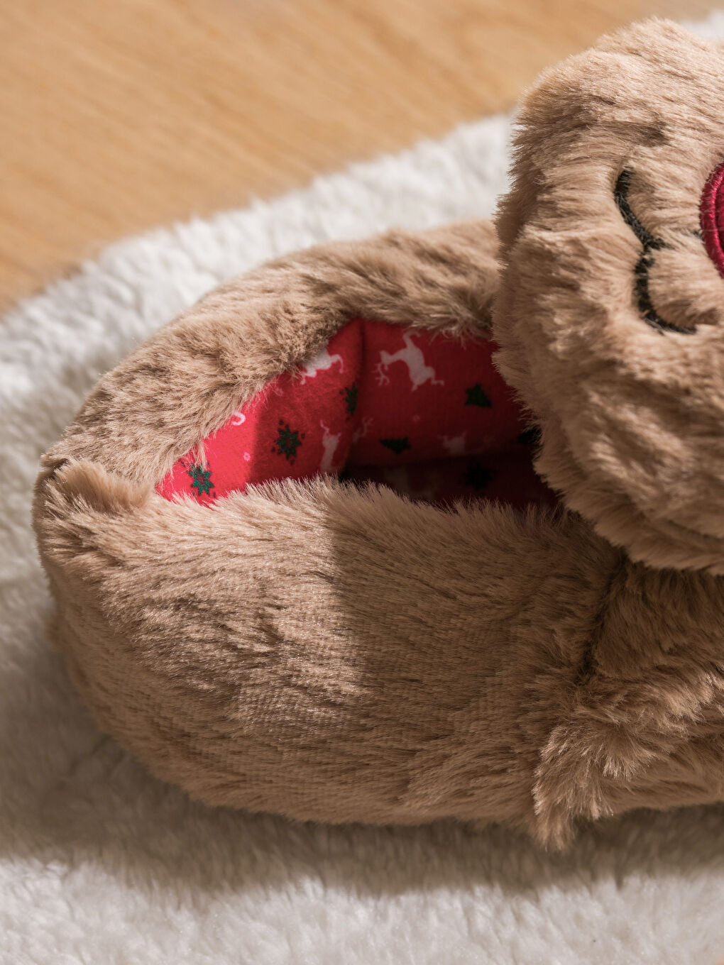 Bej Hayvan Figürlü Pelüş Kadın Panduf-2