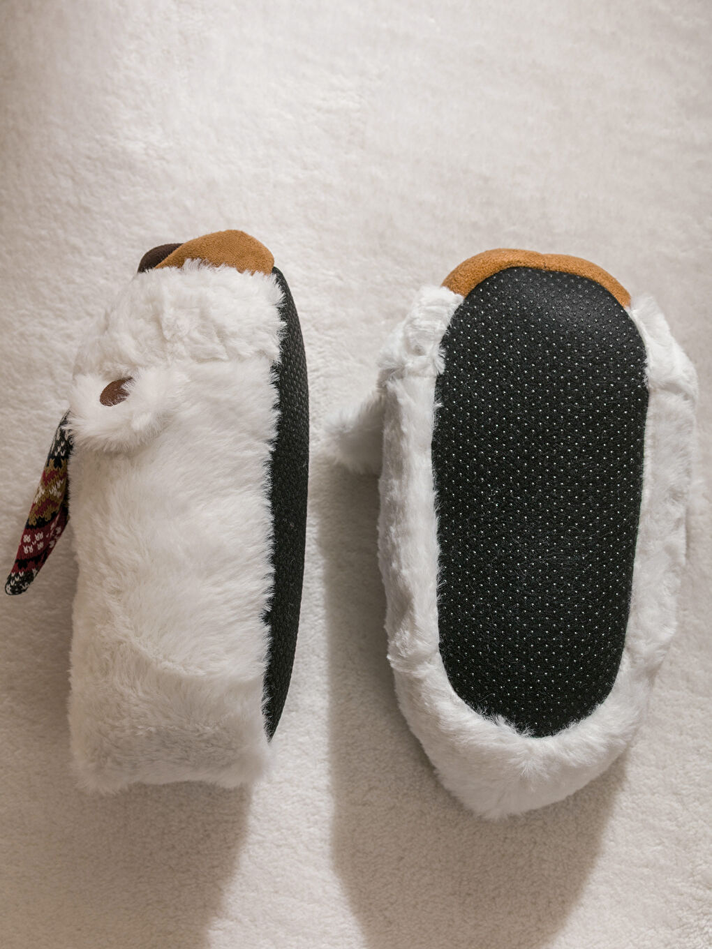 Beyaz Hayvan Figürlü Pelüş Kadın Panduf-3