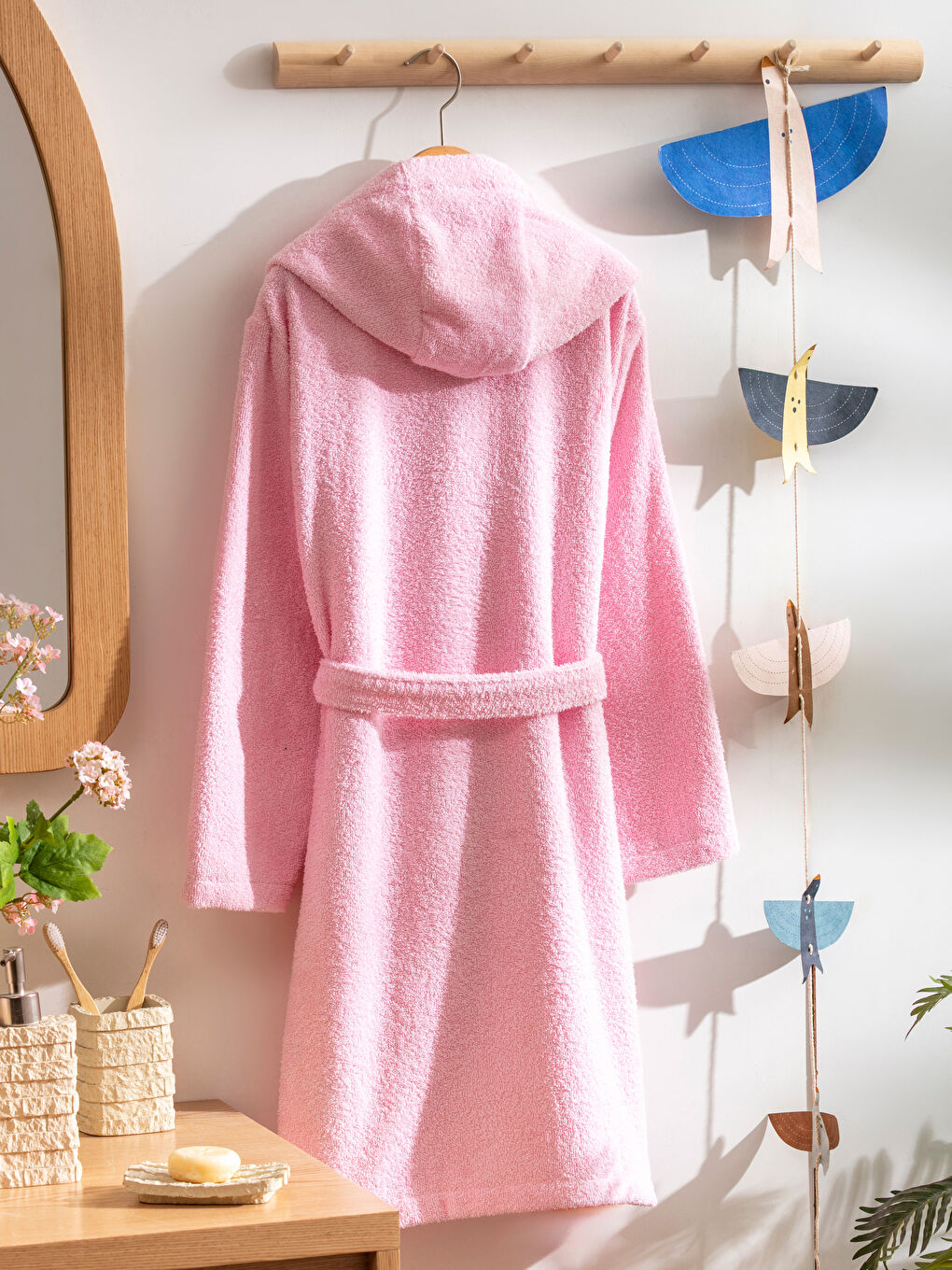 Barbie Embroidered Girls' Bathrobe-3