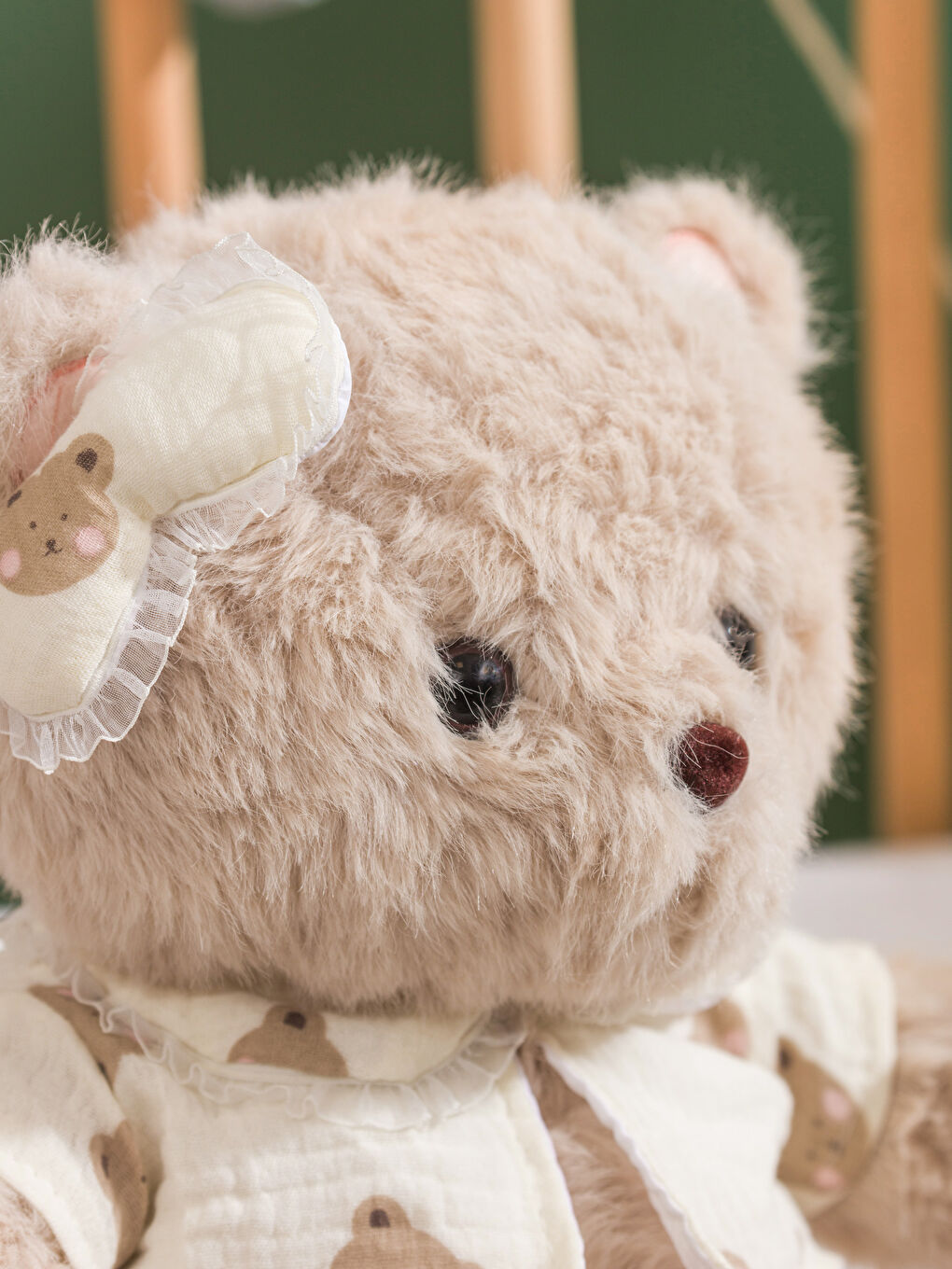 Ekru Pelüş Ayı Bebek Kırlent 30 cm-2