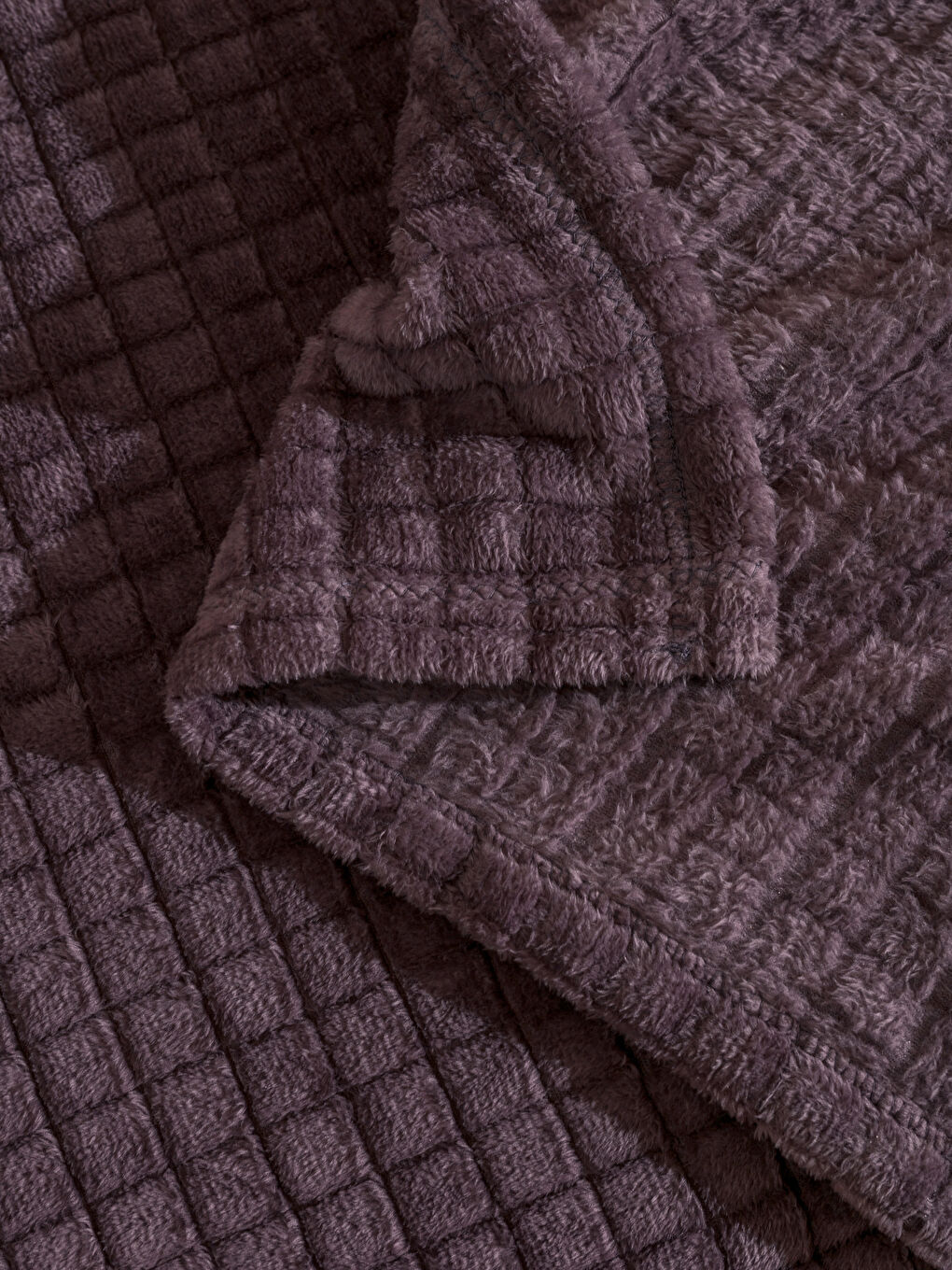 Mor Çift Kişilik Pelüş Battaniye 200x220 cm-3