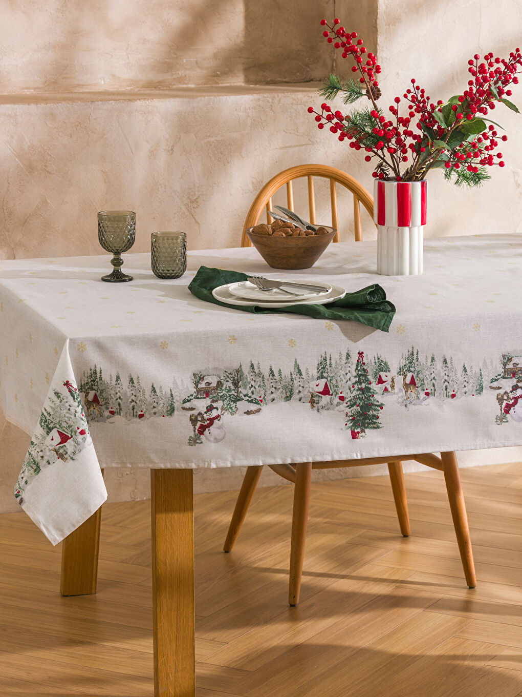 Christmas Themed Tablecloth 150x220 cm