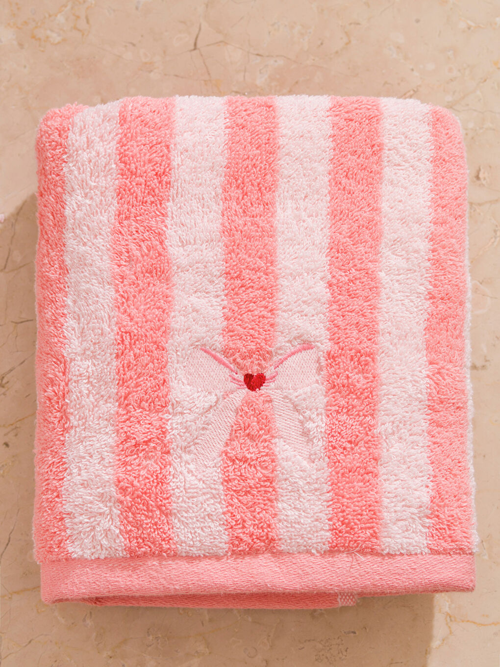 Pembe Çizgi Desenli Yüz Havlusu 50x80 cm-5