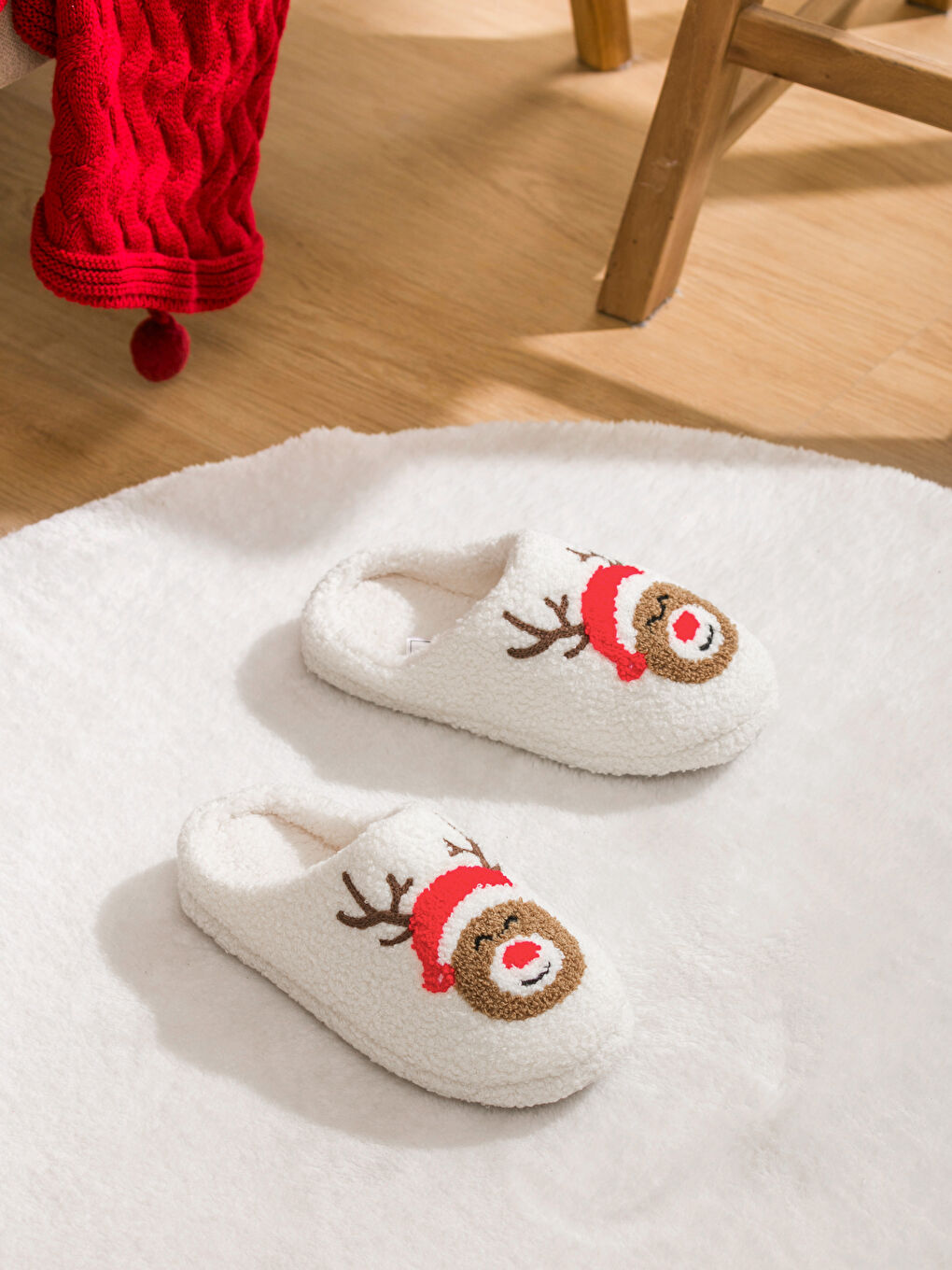 Christmas Themed Women's Home Slippers-1