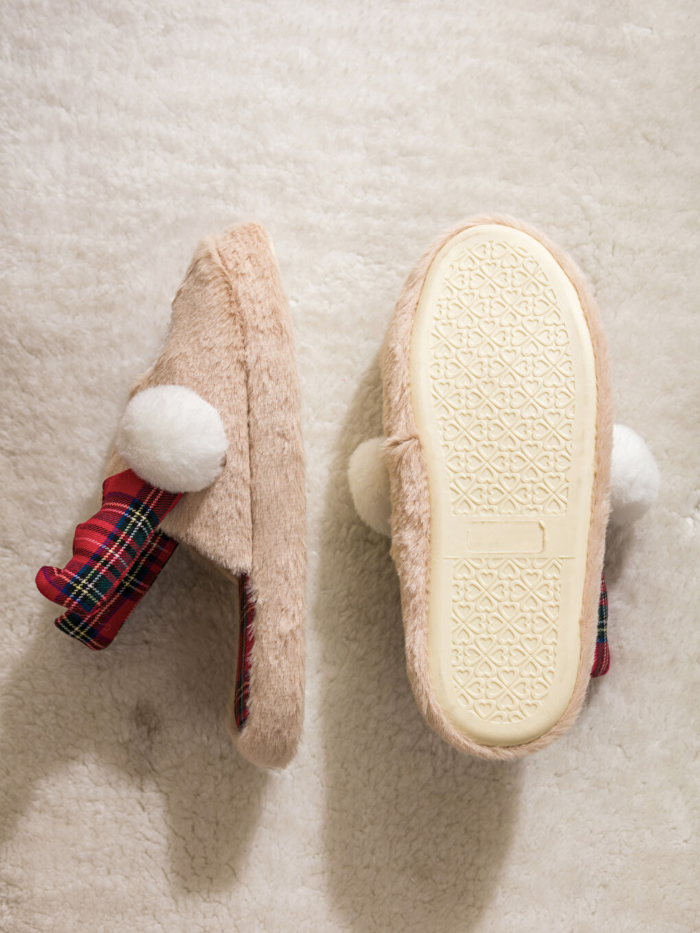 Bej Yılbaşı Temalı Pelüş Kadın Ev Terliği-3