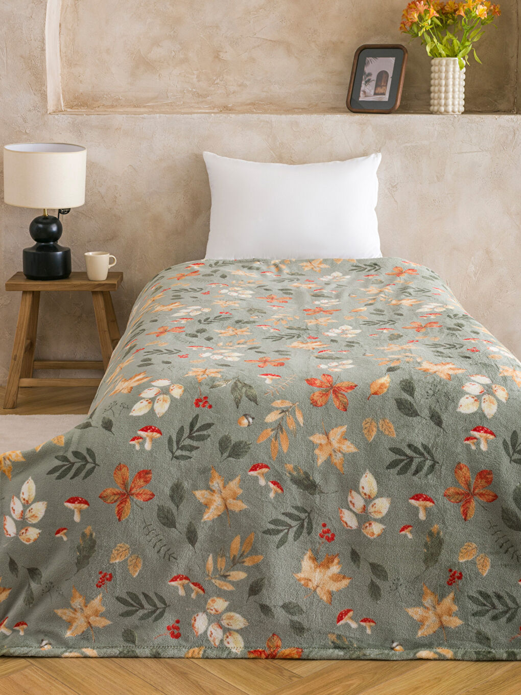 Yeşil Yaprak Desenli Tek Kişilik Battaniye