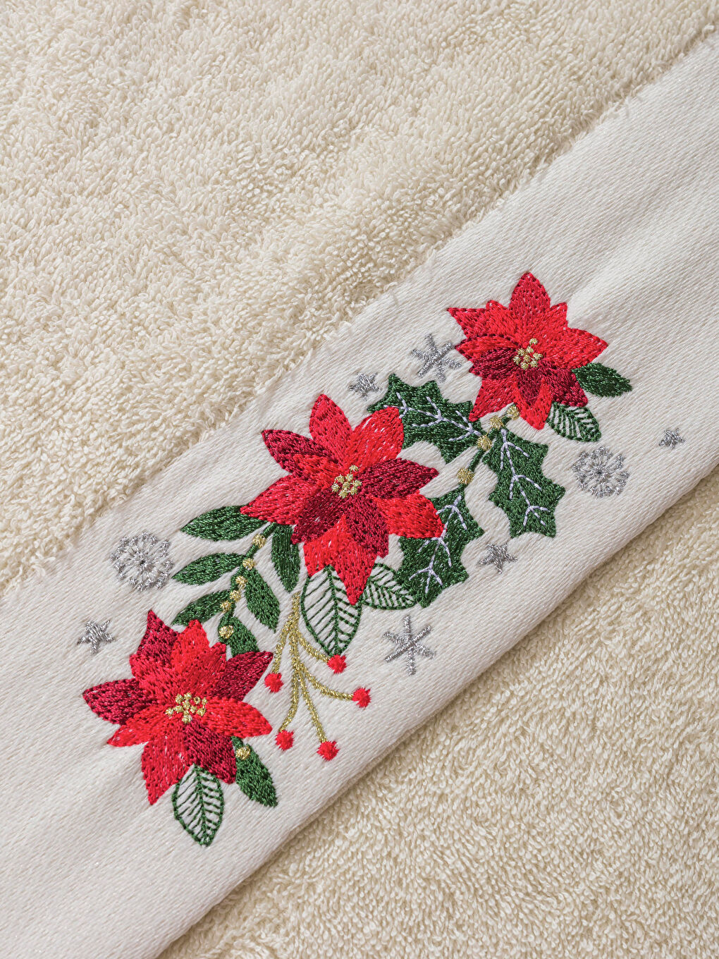 Embroidered Floral Cotton Hand Towel 50x80 cm-3