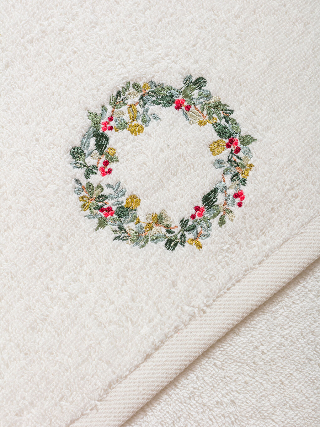 Kokina Embroidered Cotton Face Towel 50x80 cm-3