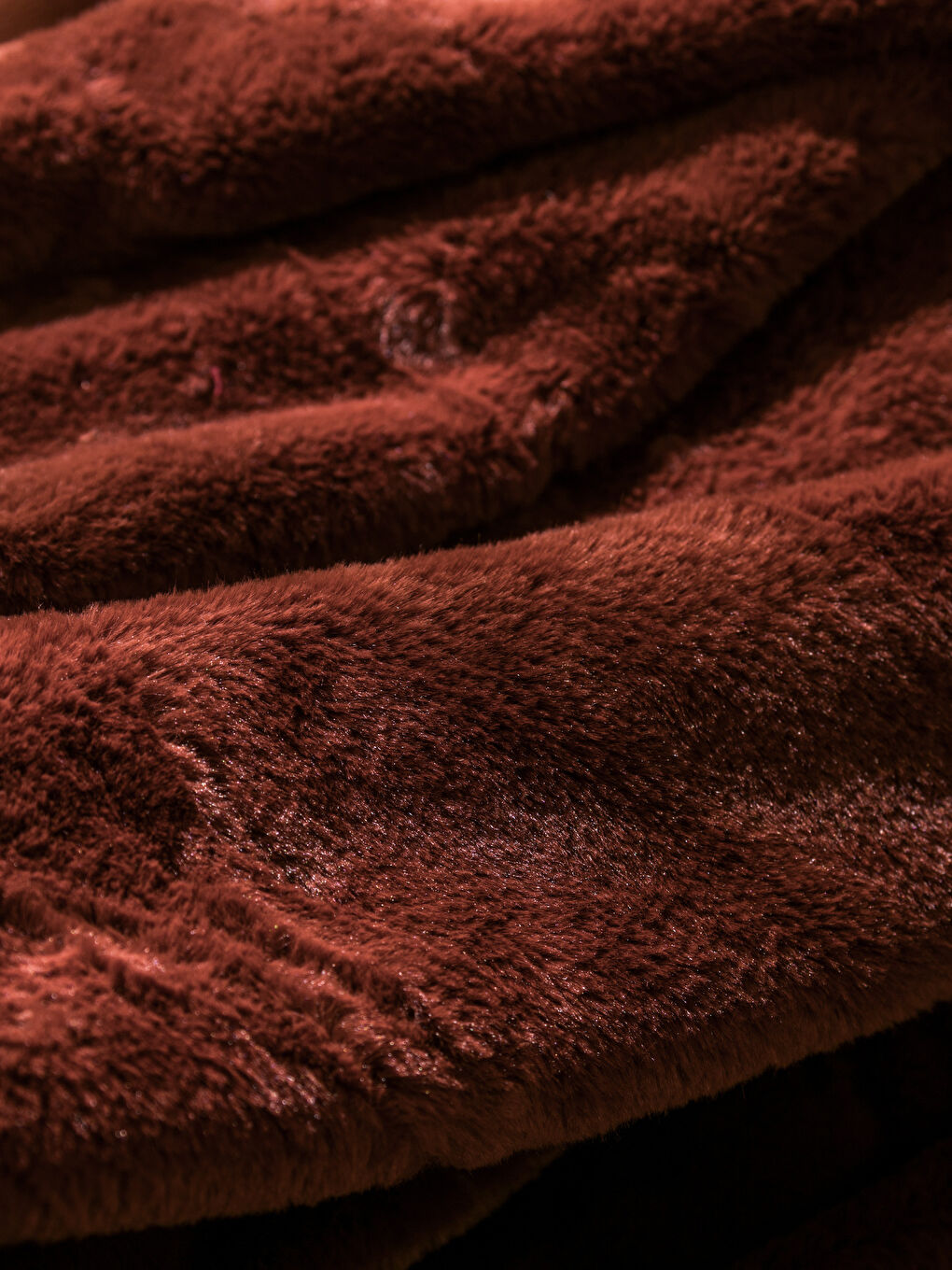 Kırmızı Pelüş Tv Battaniyesi 120x160 cm-2