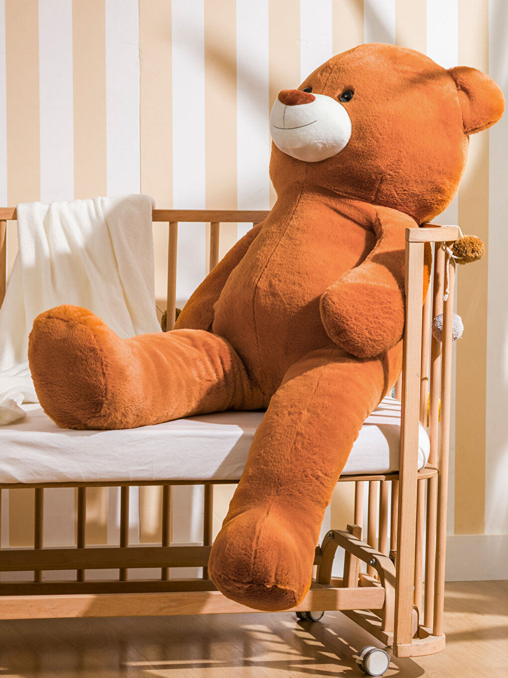 Kahverengi Ayı Figürlü Pelüş Bebek Kırlent 120 cm