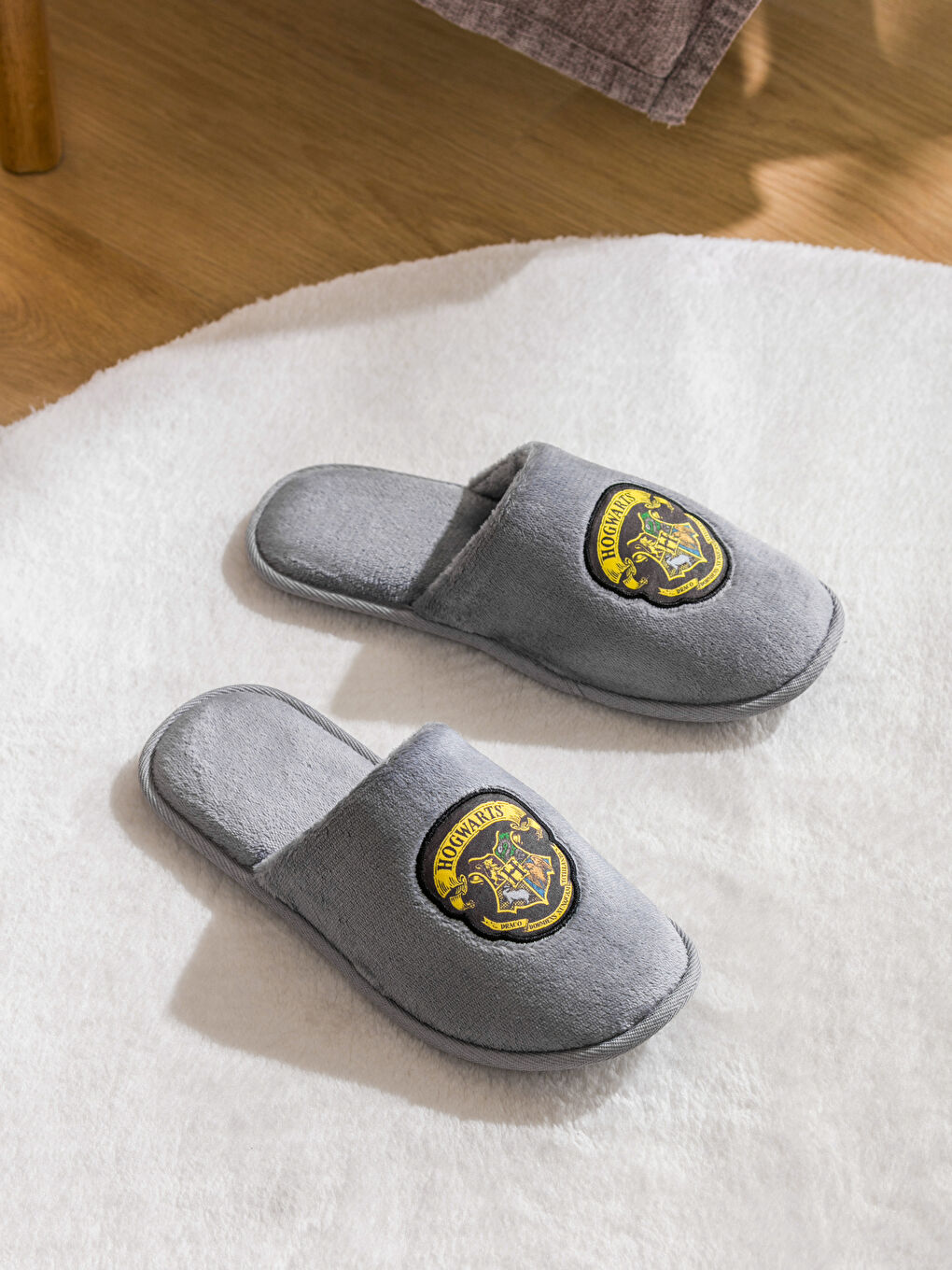 Harry Potter Printed Plush Men's Home Slippers-3