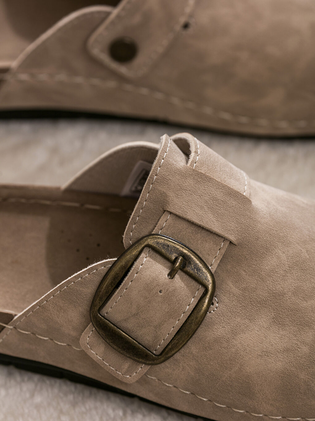 Bej Süet Görünümlü Kadın Ev Terliği-2