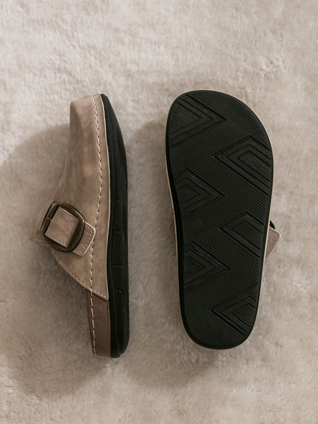 Bej Süet Görünümlü Kadın Ev Terliği-3