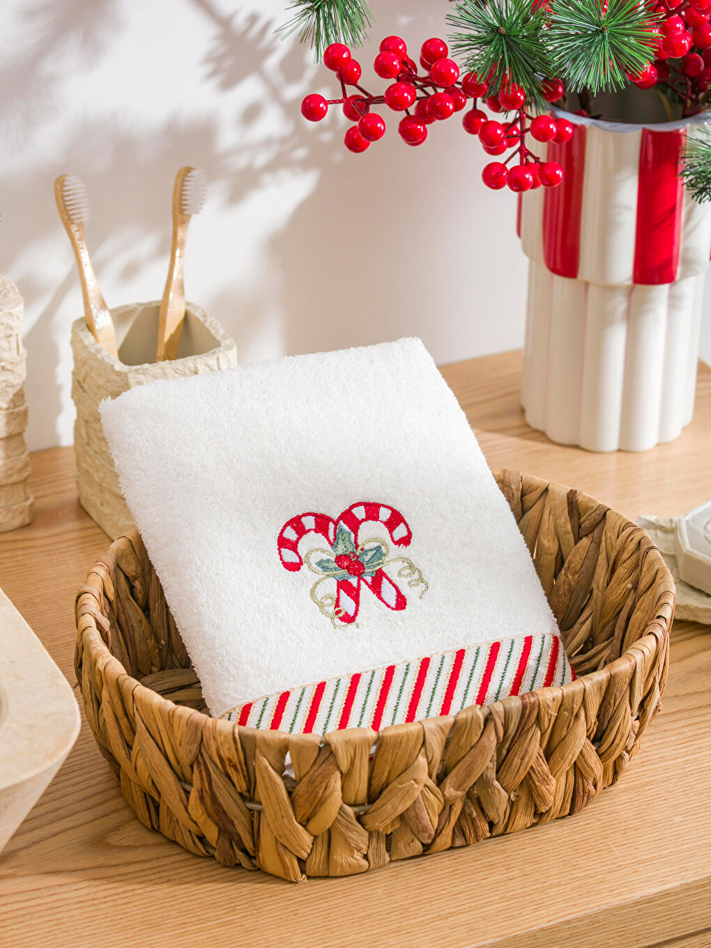 SVETLO BEŽ Ručni peškir Uniseks