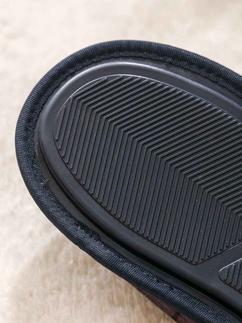 Kırmızı Ayı Baskılı Erkek Ev Terliği-4