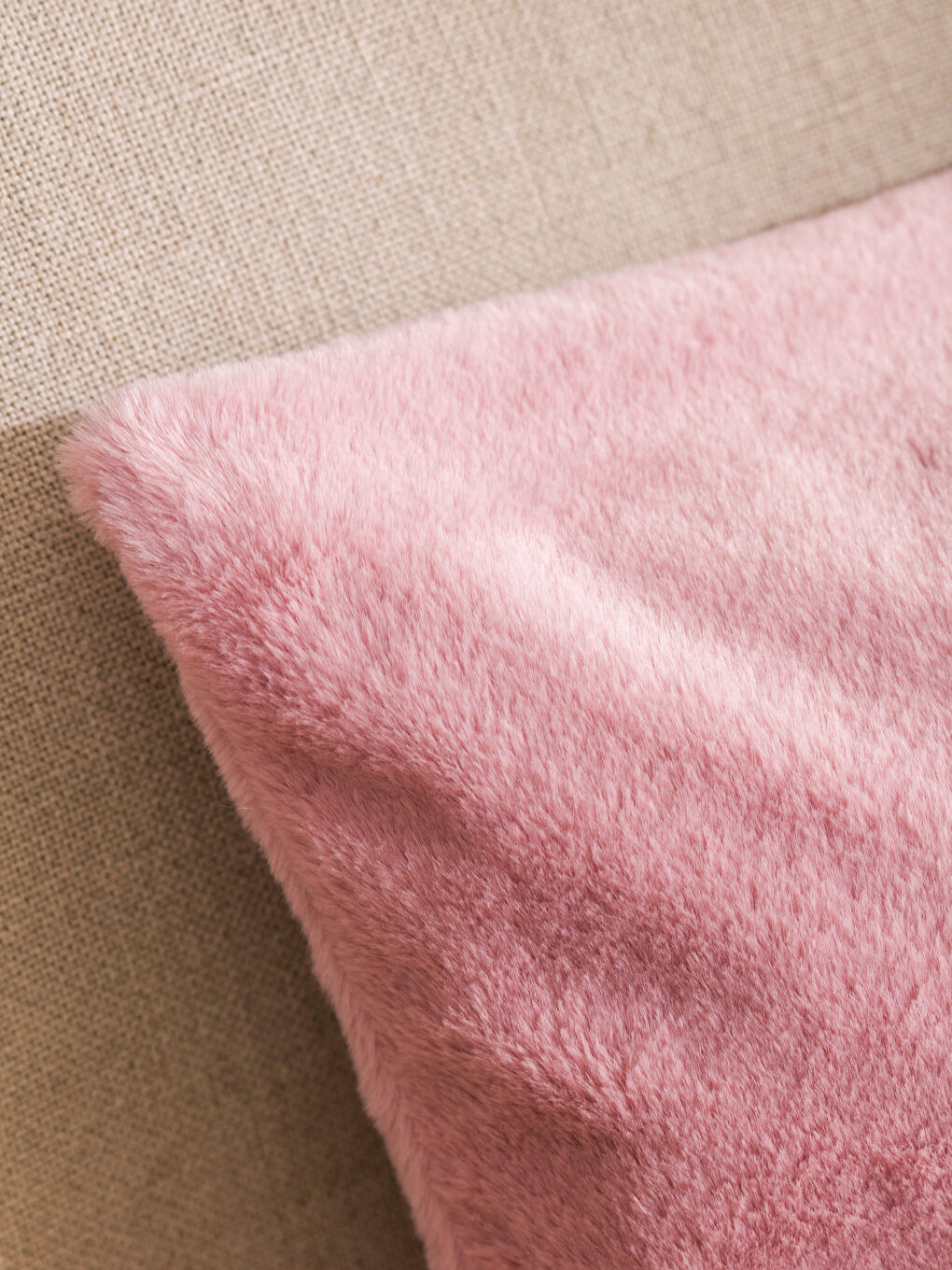 PINK Cushion Case-1