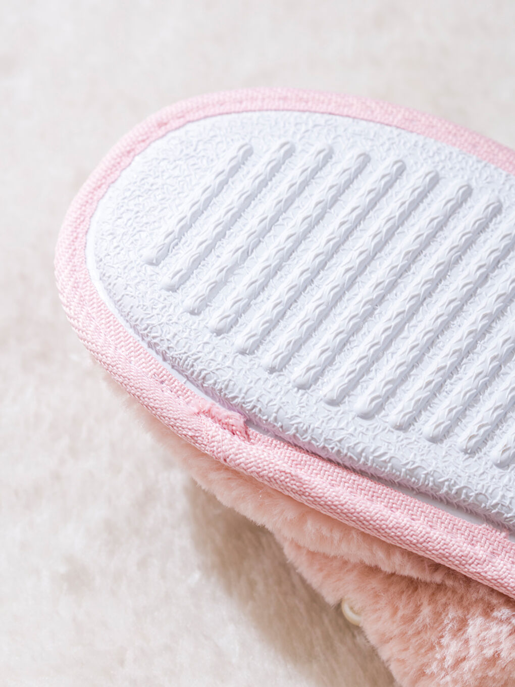 Beaded Plush Women's Home Slippers-4