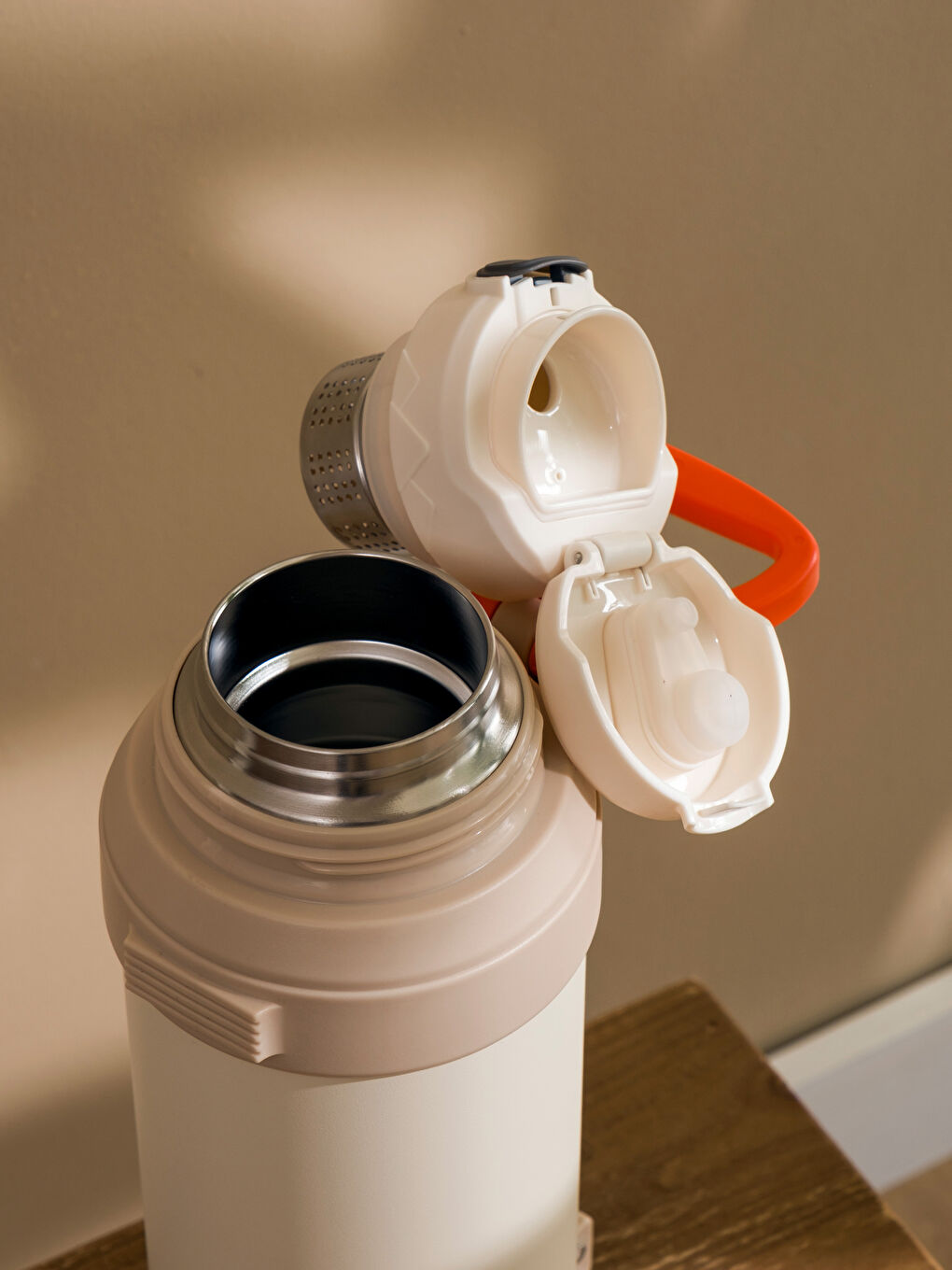 Karışık Kilit Kapaklı Suluk Termos 1600 ml-2