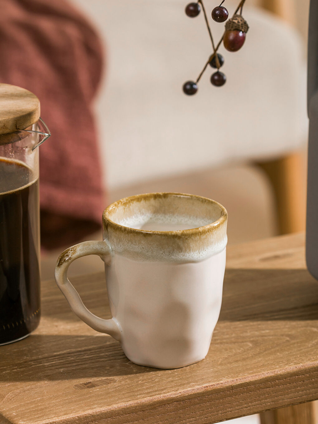 Бейнелі керамикалық кубок-1