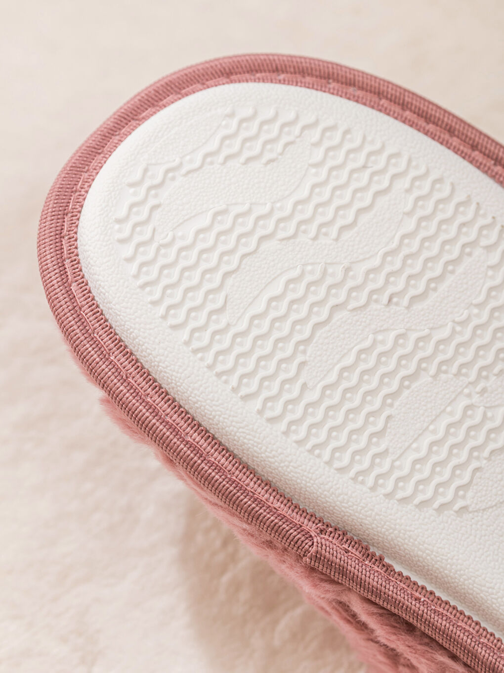 Kuromi Print Women's Slippers-4