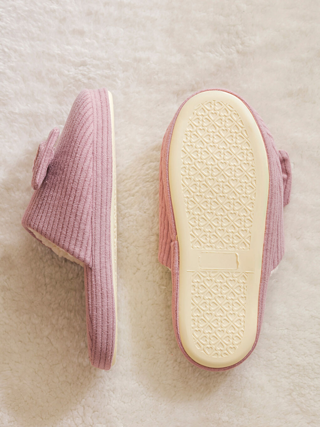 Pembe Pelüş Fiyonklu Kadın Ev Terliği-3