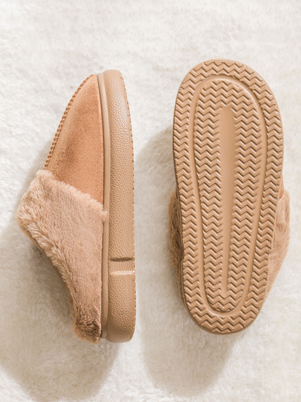 Kahverengi Pelüş Astarlı Kadın Ev Terliği-3