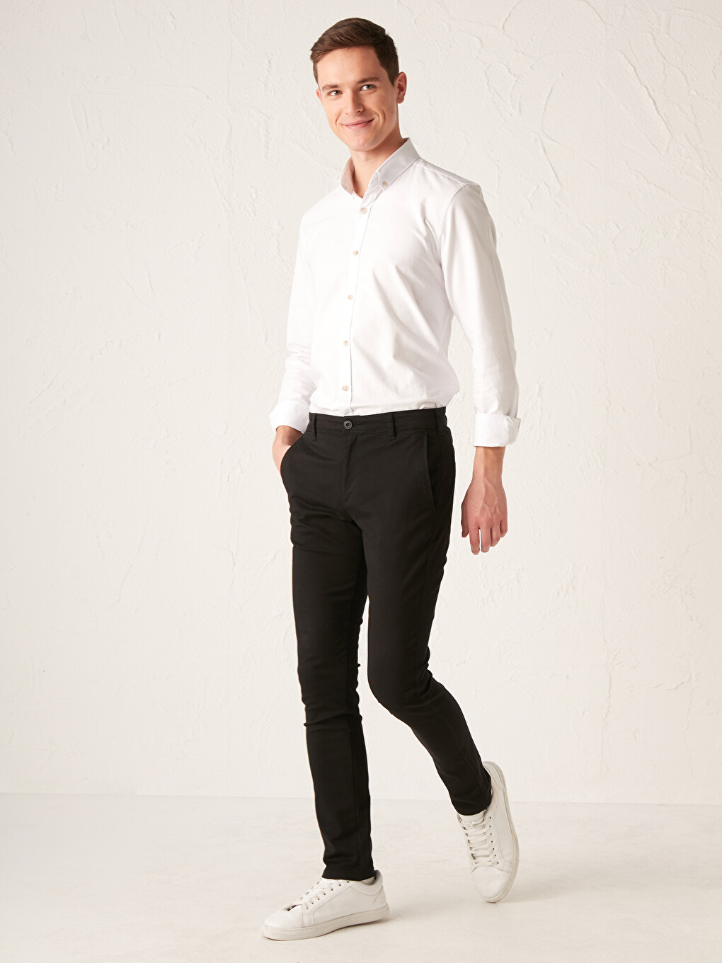Pantaloni Chino Gabardină Extra Slim Fit
