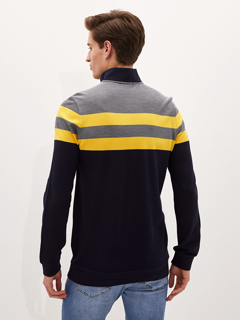 سويت شيرت مخطط كم طويل بياقة قمع للرجال-3