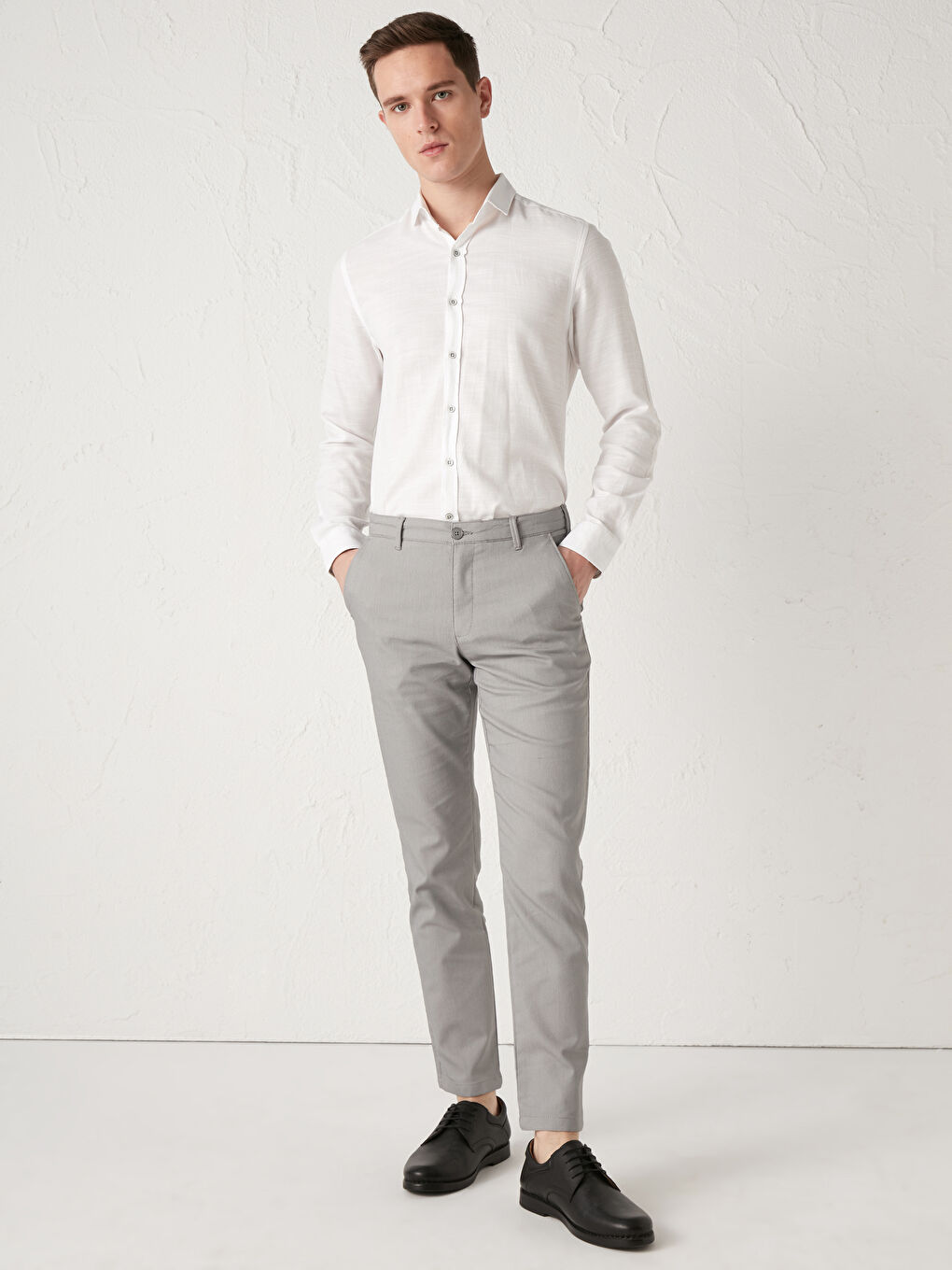 Slim Fit Textured Trousers