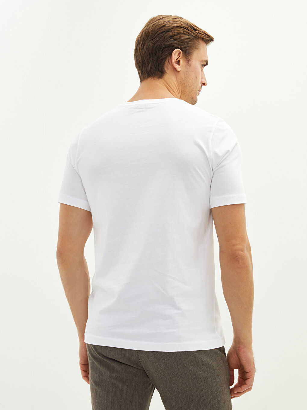 Beyaz Bisiklet Yaka Basic Kısa Kollu Pamuklu Tişört-4