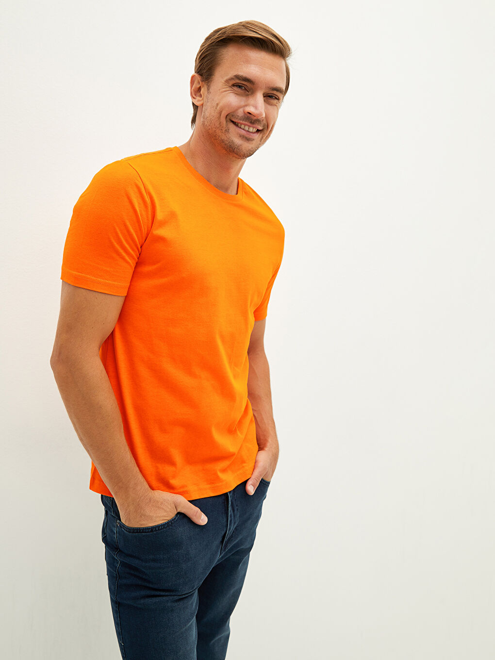 Turuncu Bisiklet Yaka Basic Kısa Kollu Pamuklu Erkek Tişört
