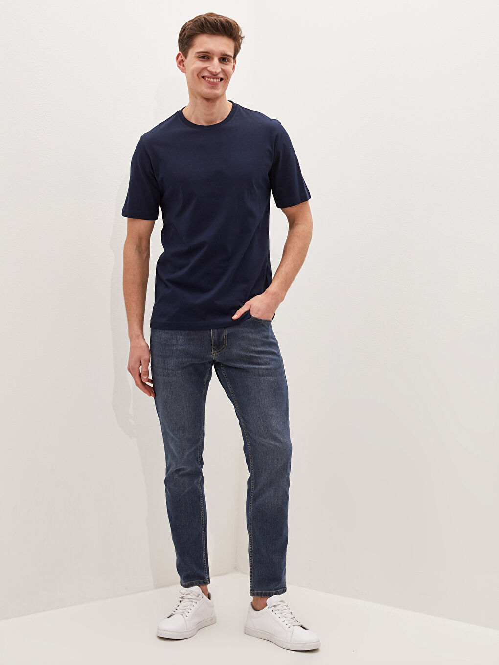 T-shirt Basique à Manches Courtes en Coton pour Hommes Col Rond-1