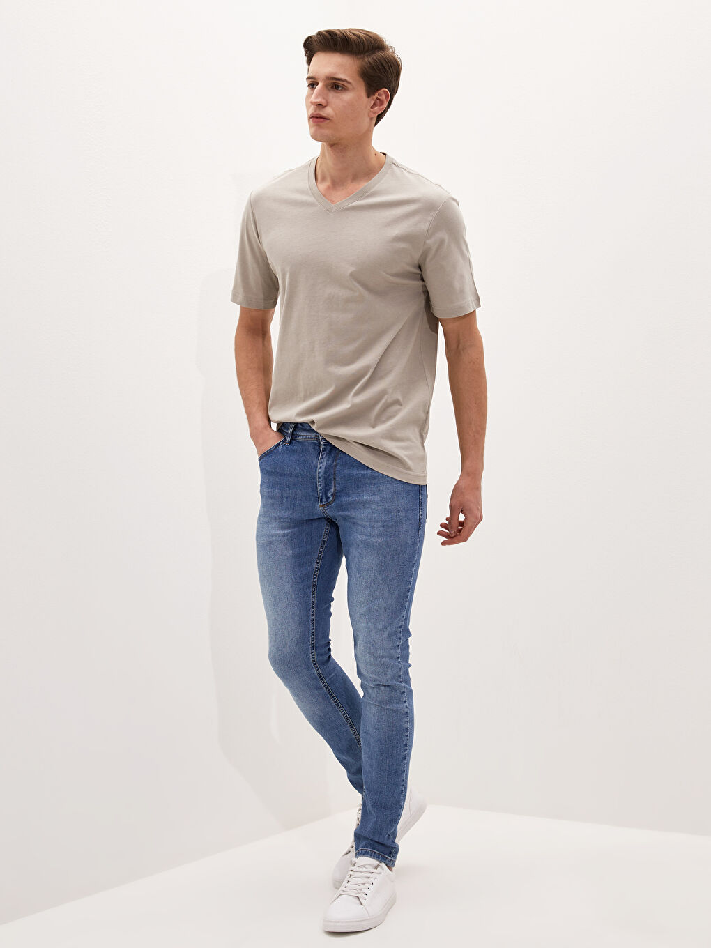 T-Shirt Basique Pour Hommes À Manches Courtes Et Col En V-3