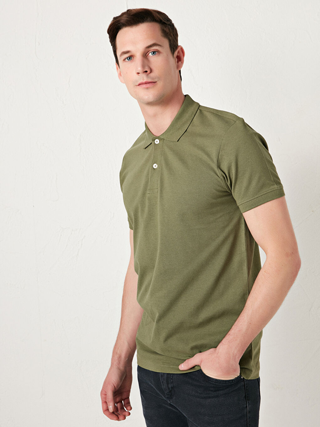 Haki Polo Yaka Kısa Kollu Pamuklu Erkek Tişört-1