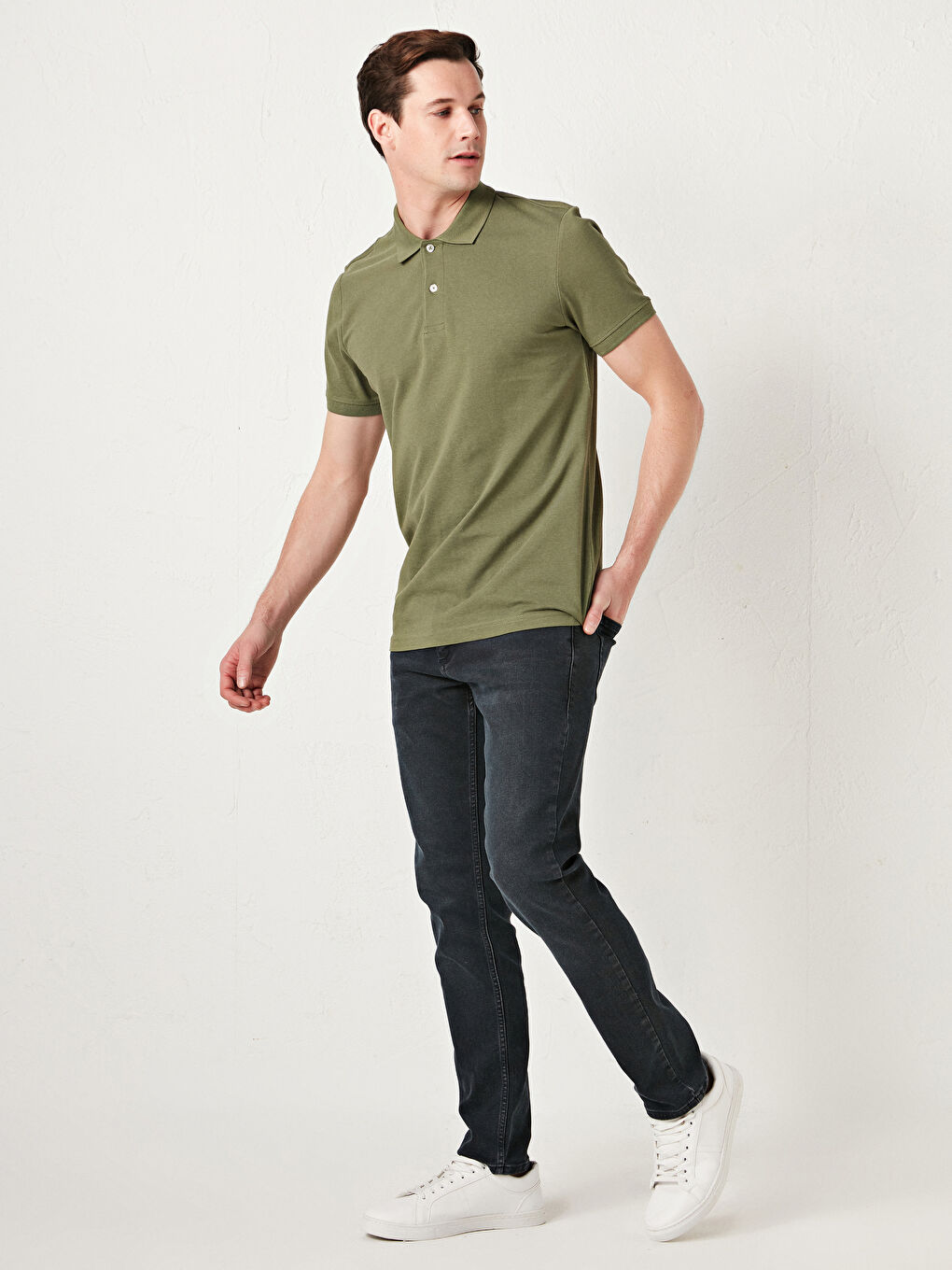 Haki Polo Yaka Kısa Kollu Pamuklu Erkek Tişört-2