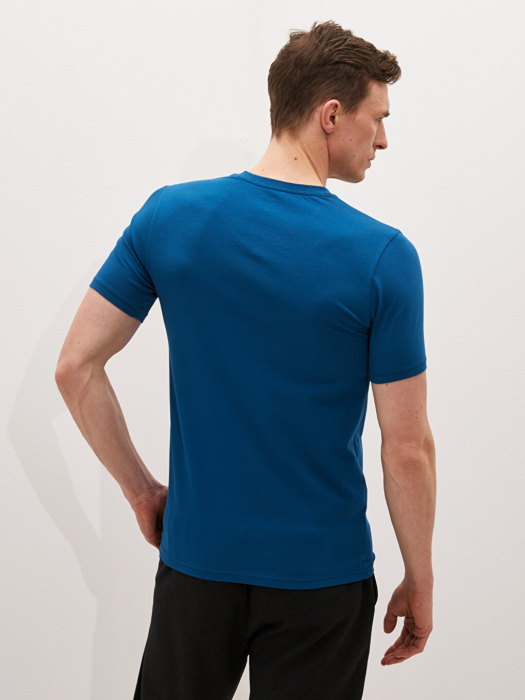 V Neck Short Sleeve Basic Men's T-shirt-3