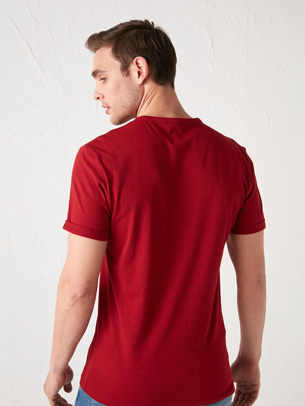 Kırmızı Bisiklet Yaka Kısa Kollu Basic Penye Erkek Tişört-4