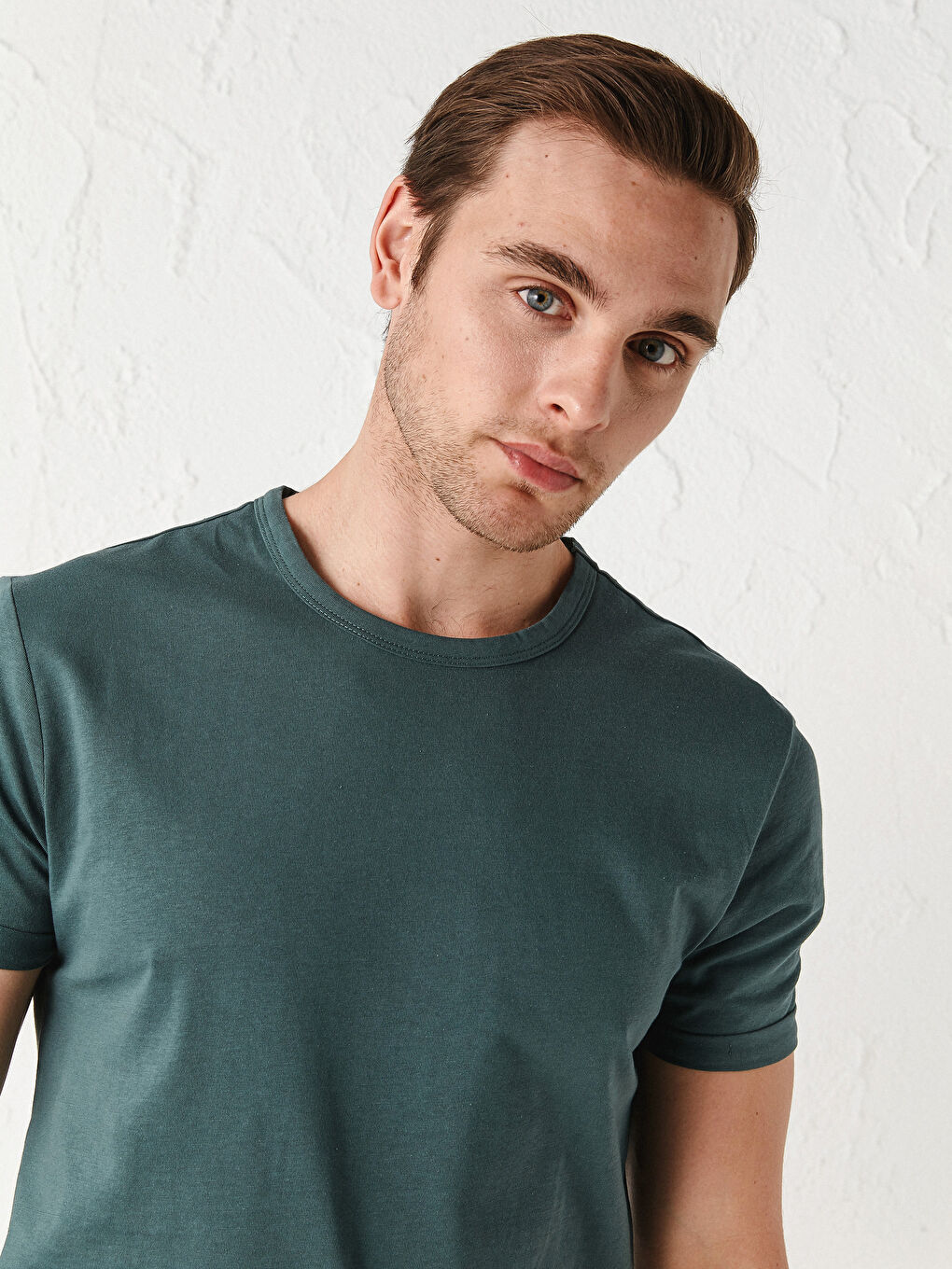 Yeşil Bisiklet Yaka Kısa Kollu Basic Penye Erkek Tişört-2