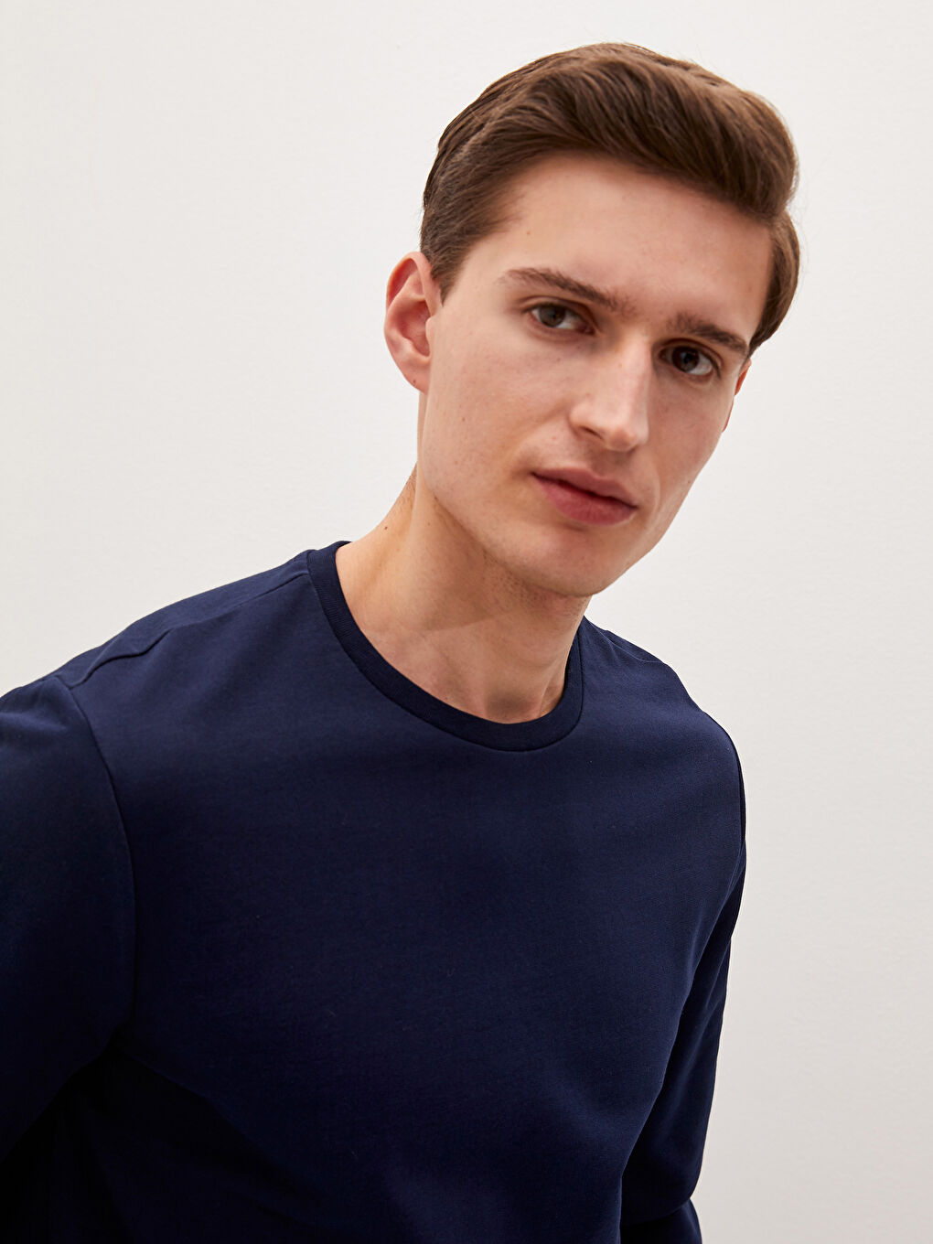 Sweat-shirt Basique à Manches Longues pour Hommes avec Col Rond-2