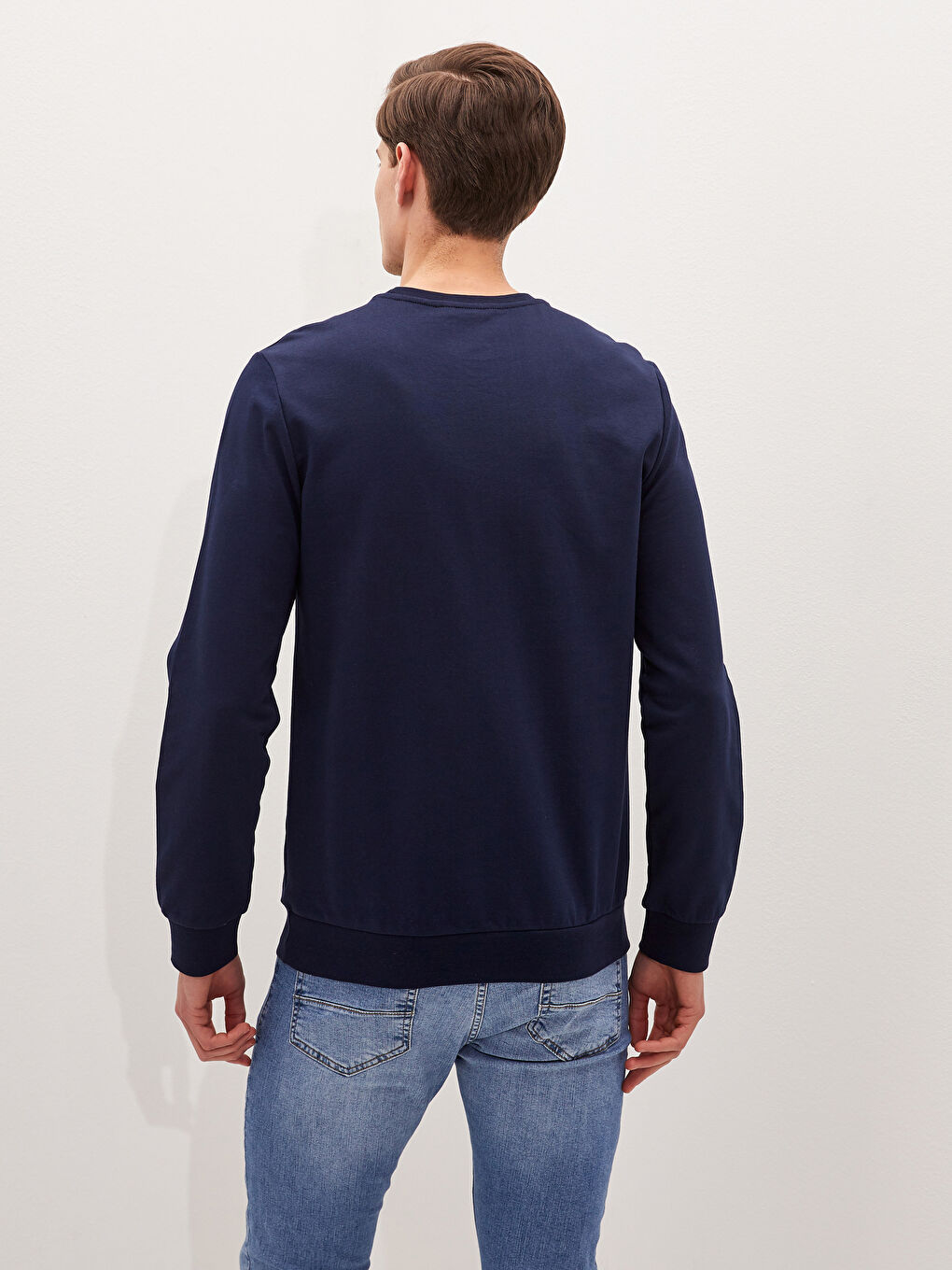 Sweat-shirt Basique à Manches Longues pour Hommes avec Col Rond-4
