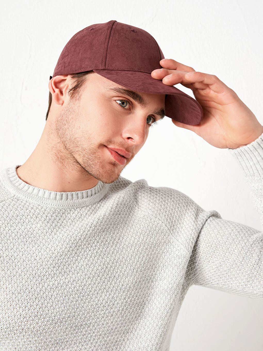 Мужская замшевая кепка-1