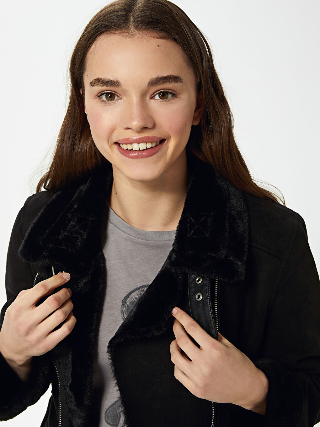 LCW Vision Zip-Off Fur Detailing Long Sleeved Women's Leather Looking Coat -S10469Z8-CVL