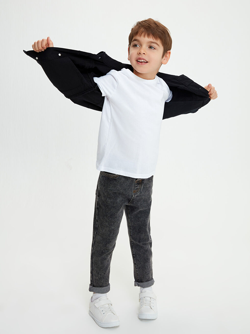 Collared Neck Boys' Denim Jacket-4