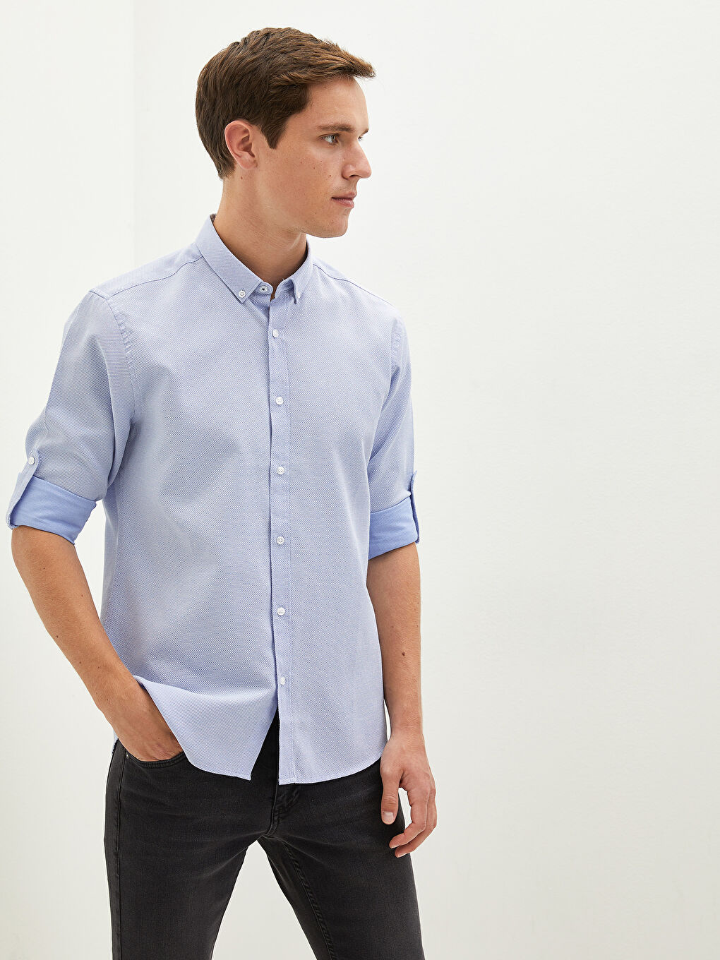 Приталена чоловіча сорочка з довгим рукавом з тканини армюр-1