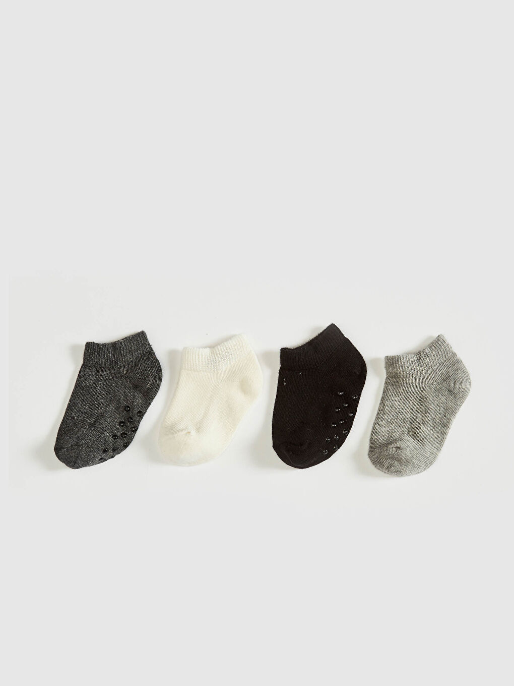 Упаковка из 4 пар носков-ботиков для мальчиков-1