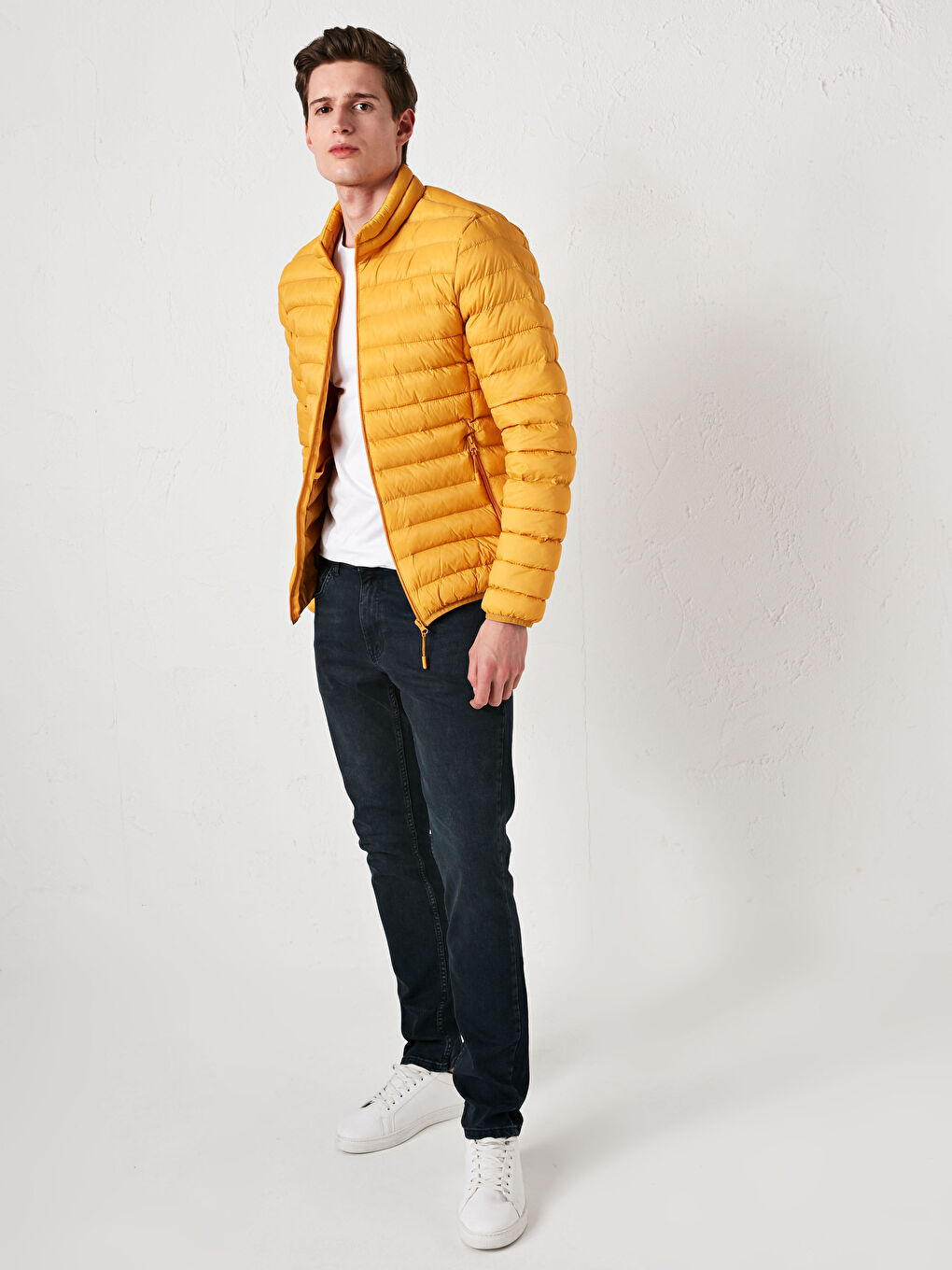 Standart Kalıp Dik Yaka Erkek Şişme Mont-2