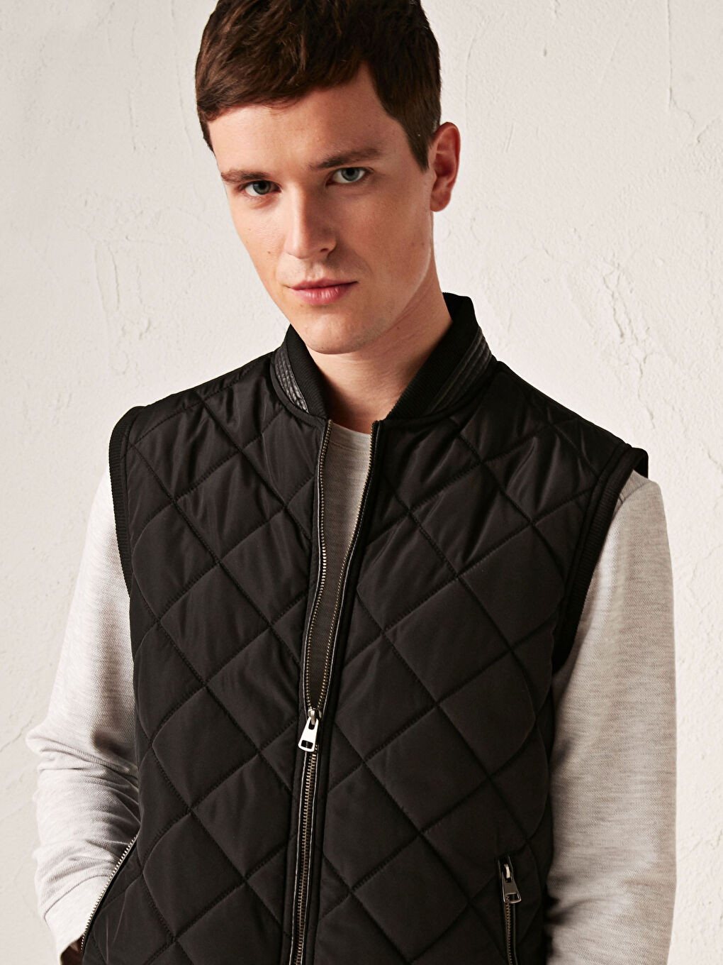 Siyah Standart Kalıp İnce Yelek-2