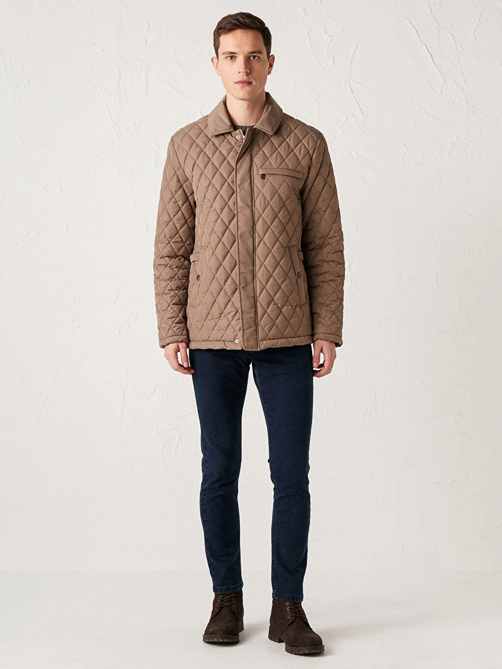 Bej Standart Kalıp Şişme Mont-1