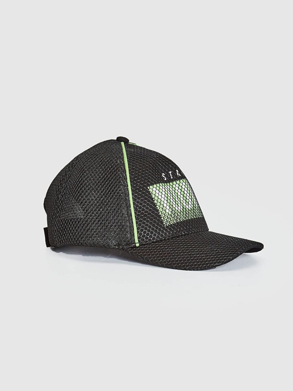 Siyah Erkek Çocuk Yazı Baskılı Şapka