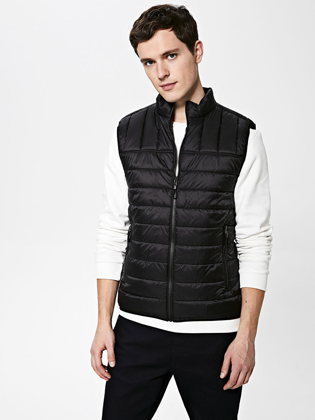 Siyah Slim Fit Dik Yaka Erkek Şişme Yelek